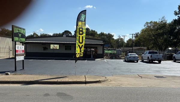 Pioneering Perfection: Victory Cellular Pawn & Gun Shines with Parking Lot Renovation